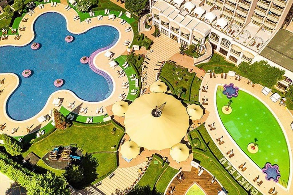 Cozy Apartment In Barcelo Royal Beach Hotel ***** Sunny Beach Eksteriør billede