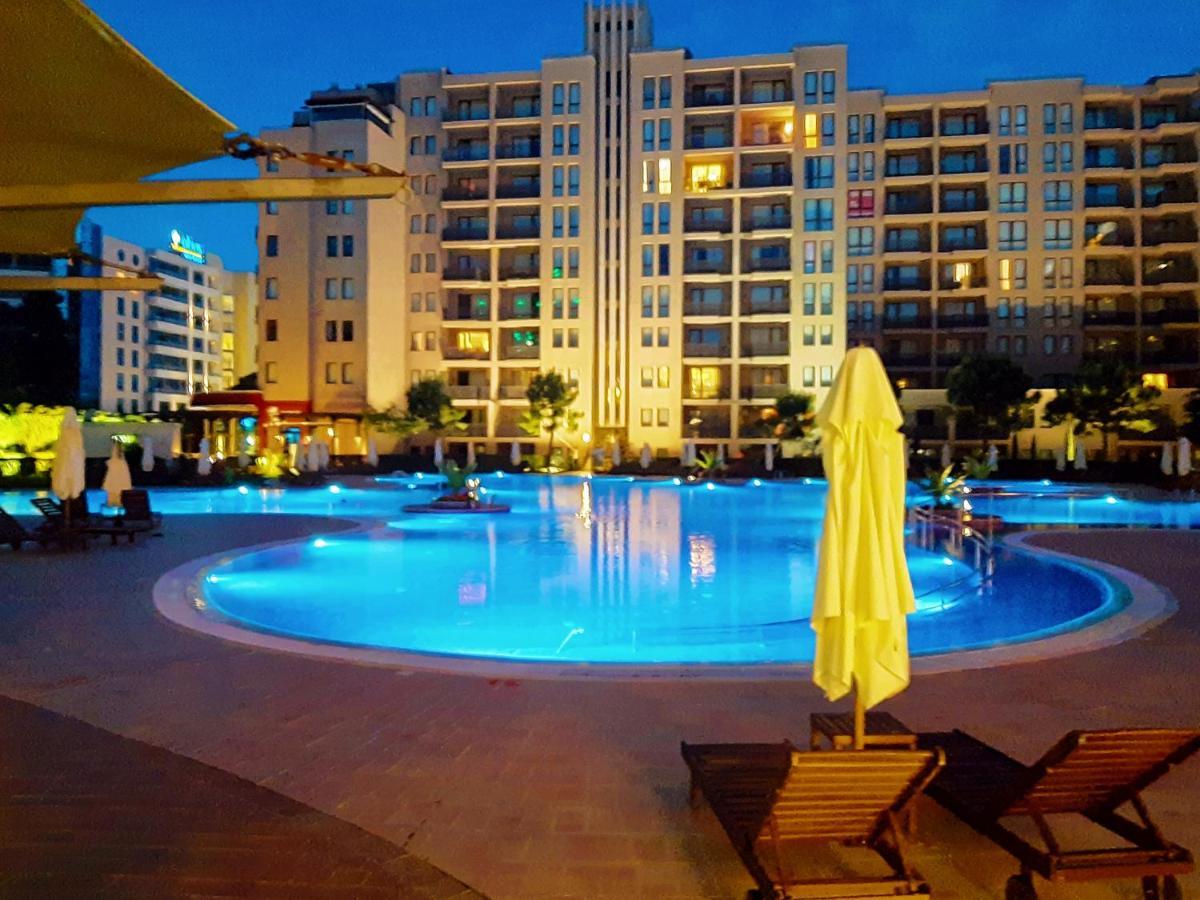 Cozy Apartment In Barcelo Royal Beach Hotel ***** Sunny Beach Eksteriør billede